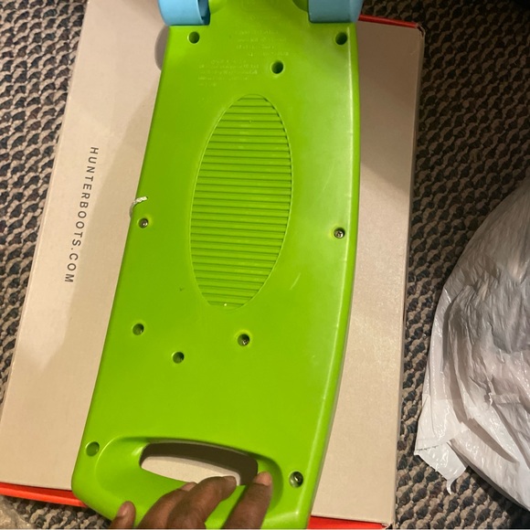 Little Tikes Xylophone Tap A Tune Musical Scale Childs Pull Toy Green W/Wheels - Picture 4 of 5